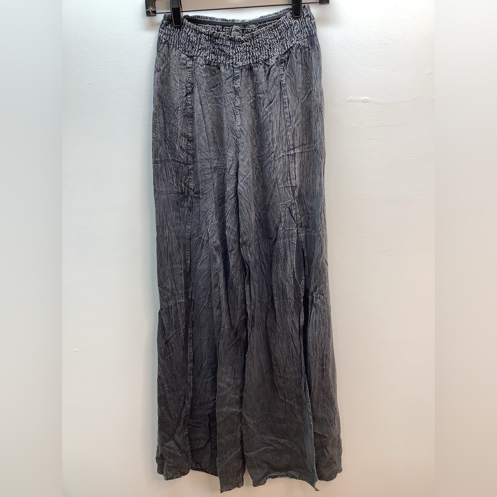 Kiwi + Punch Size Small Gray Wide Open Leg & Elastic Waistband Pants. New